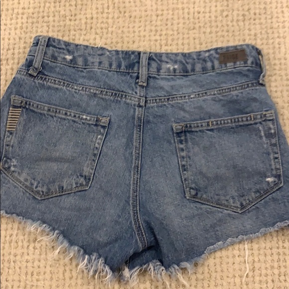 Jean shorts - Picture 2 of 3